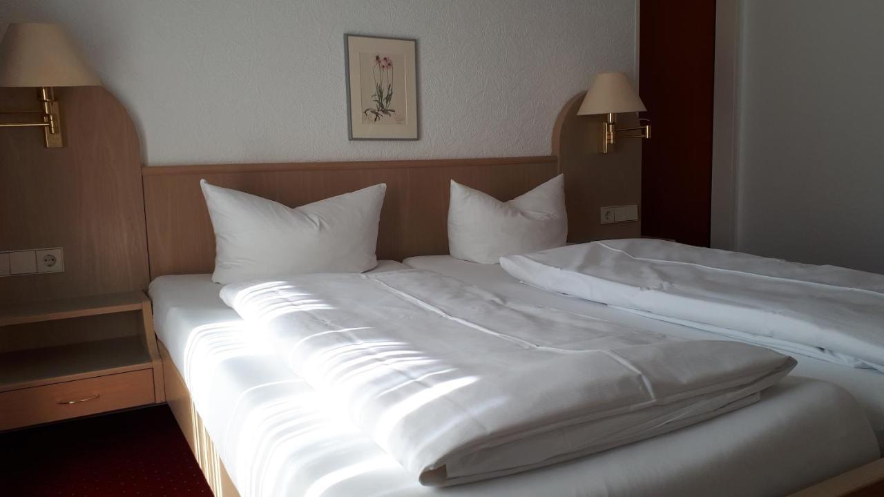 Hotel Park Eden บัดเบลลิงเงน ภายนอก รูปภาพ