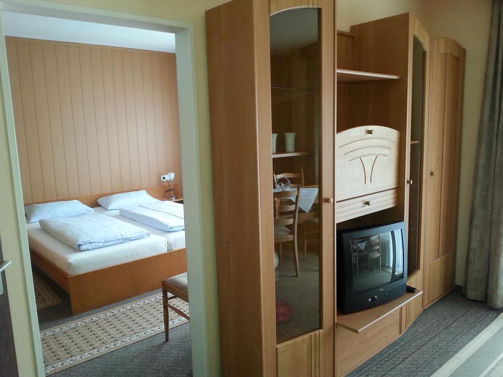 Hotel Park Eden บัดเบลลิงเงน ภายนอก รูปภาพ
